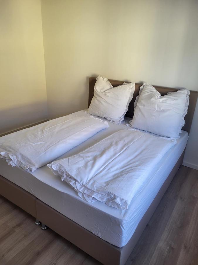 Apartment In Plankstadt Eksteriør bilde